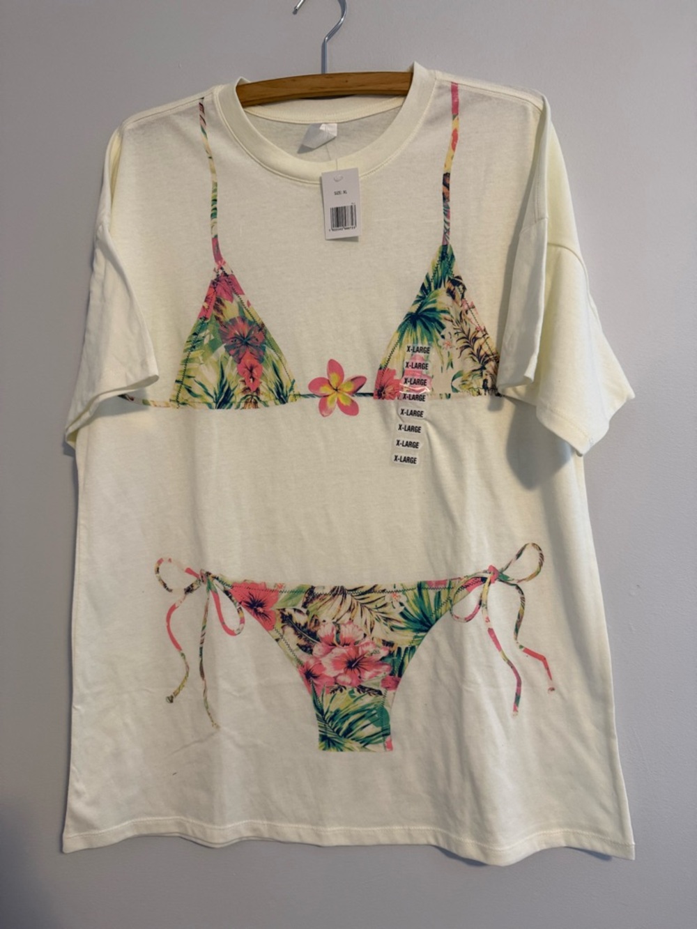 Floral Bikini Graphic Tee XL